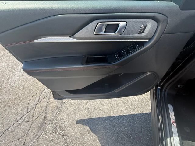 Certified 2026 Ford Explorer ST-Line AWD/4WD image 20