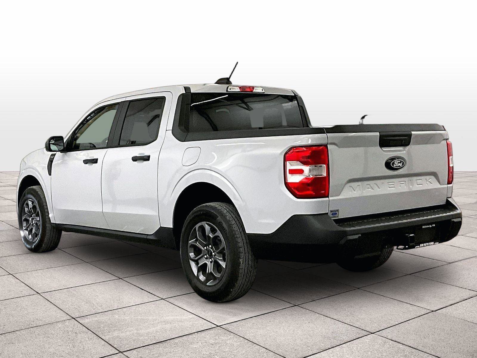 Certified 2025 Ford Maverick XLT w/ XLT Luxury Package FWD image 10