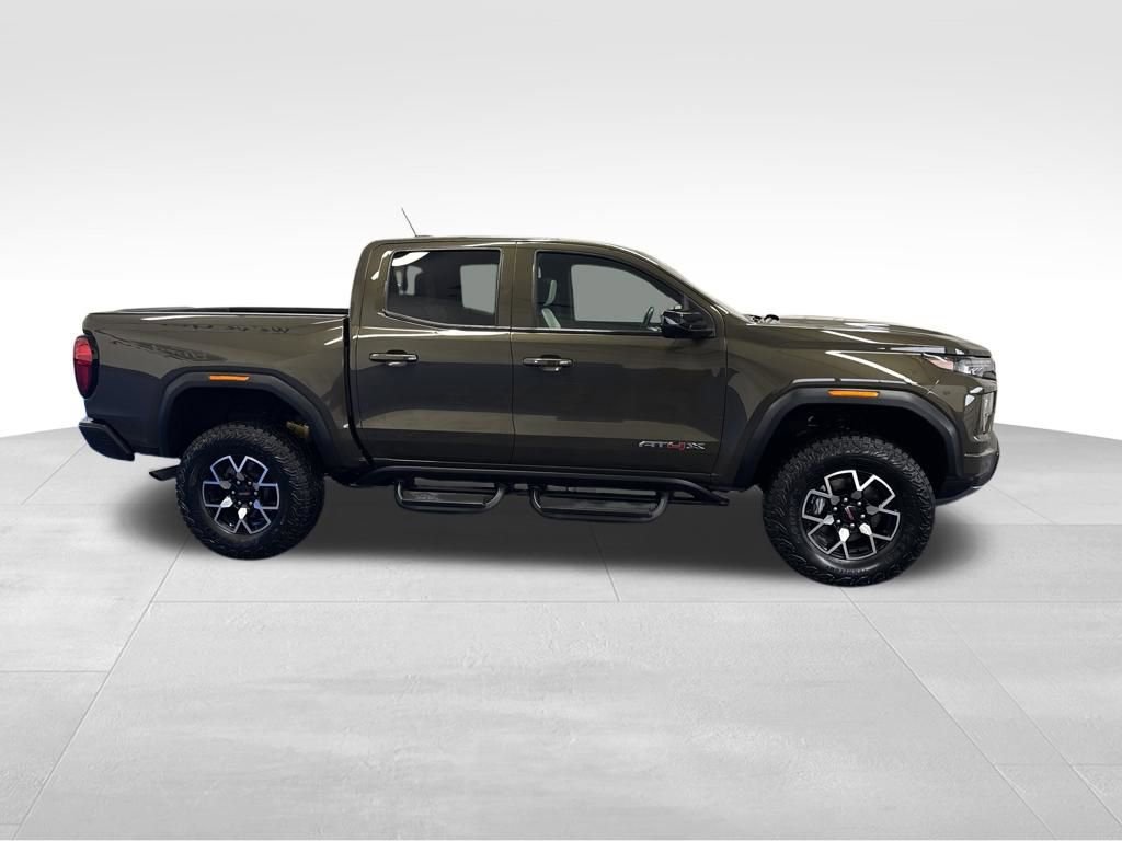 Used 2024 GMC Canyon AT4X AWD/4WD image 7