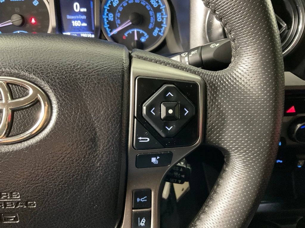 Used 2022 Toyota Tacoma SR5 RWD image 24