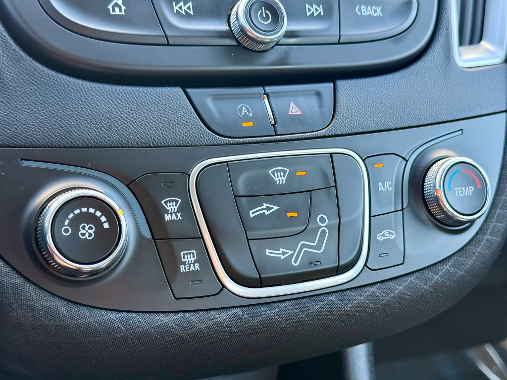 Used 2020 Chevrolet Malibu LS FWD image 29