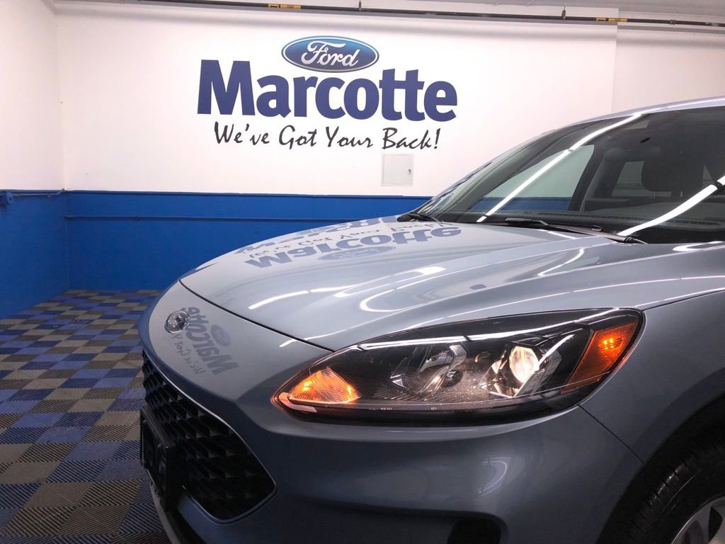 Certified 2022 Ford Escape SE w/ Cold Weather Package image 7