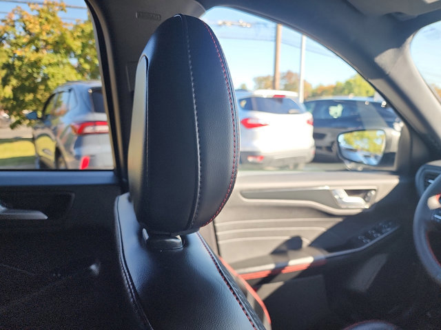 Certified 2023 Ford Escape ST-Line w/ Tech Pack #1 image 13