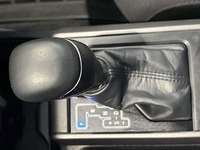Used 2022 Toyota Tacoma TRD Sport w/ Black Out Package (TMS) AWD/4WD image 14