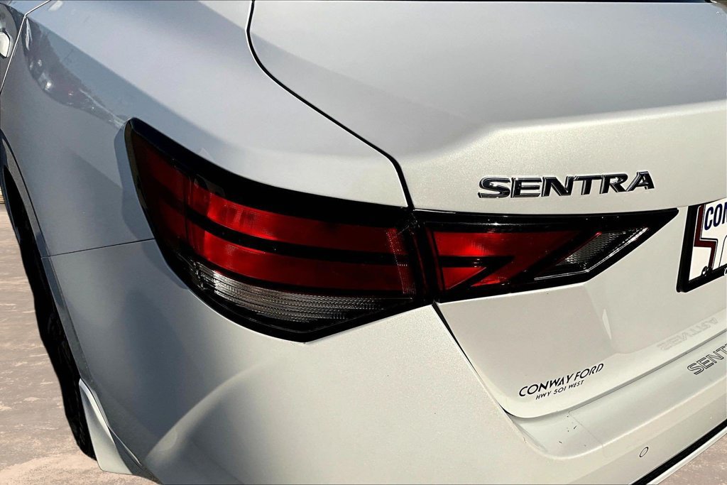 Used 2025 Nissan Sentra SV FWD image 25