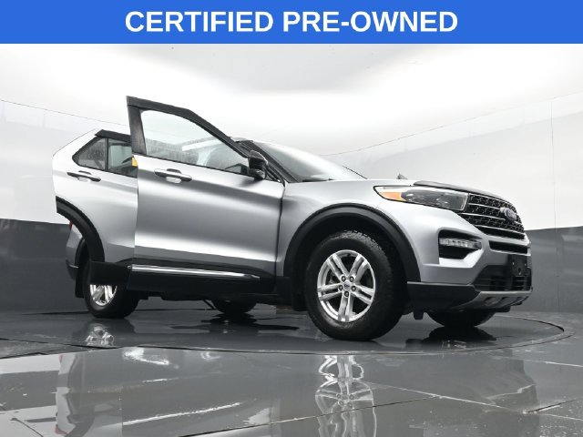 Certified 2020 Ford Explorer XLT w/ Equipment Group 202A AWD/4WD image 32