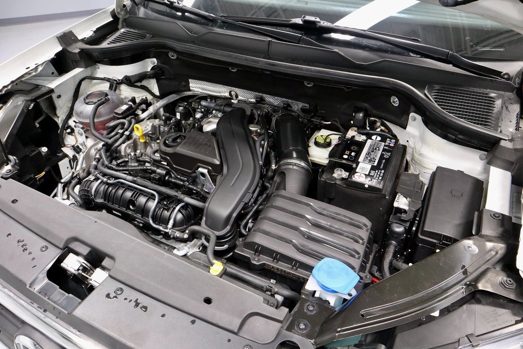 Used 2022 Volkswagen Taos S image 16