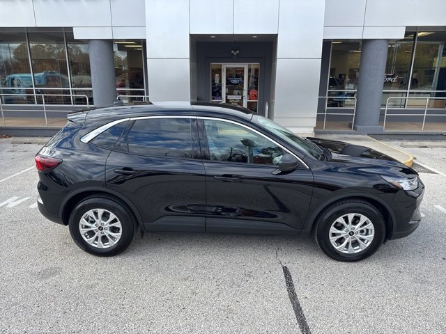 Certified 2023 Ford Escape Active image 12