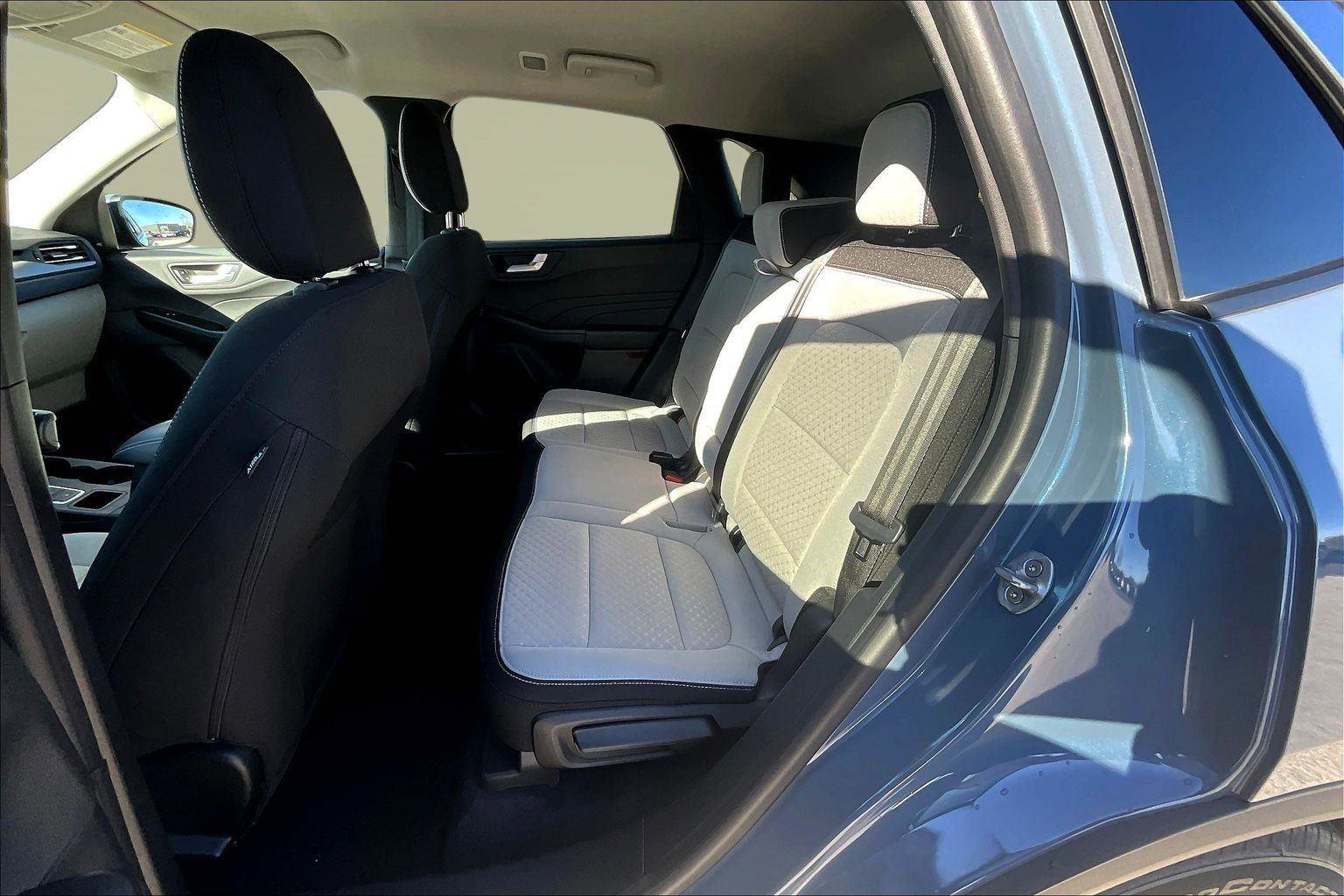 Certified 2023 Ford Escape Active w/ Tech Pack #2 image 17