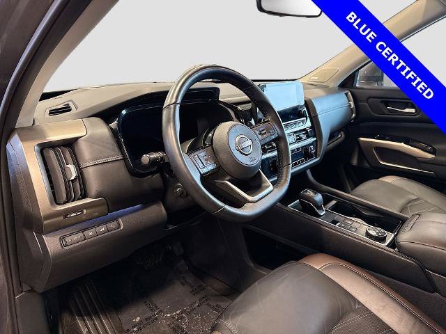 Used 2023 Nissan Pathfinder Platinum AWD/4WD image 9