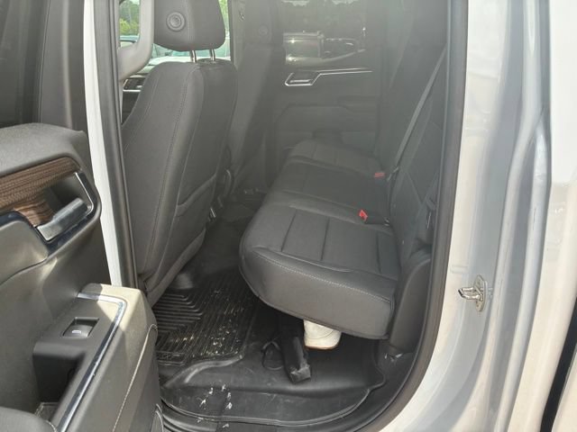 Used 2024 Chevrolet Silverado 1500 LT AWD/4WD image 8