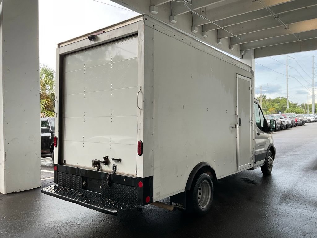 Certified 2022 Ford Transit 350 DRW RWD image 3