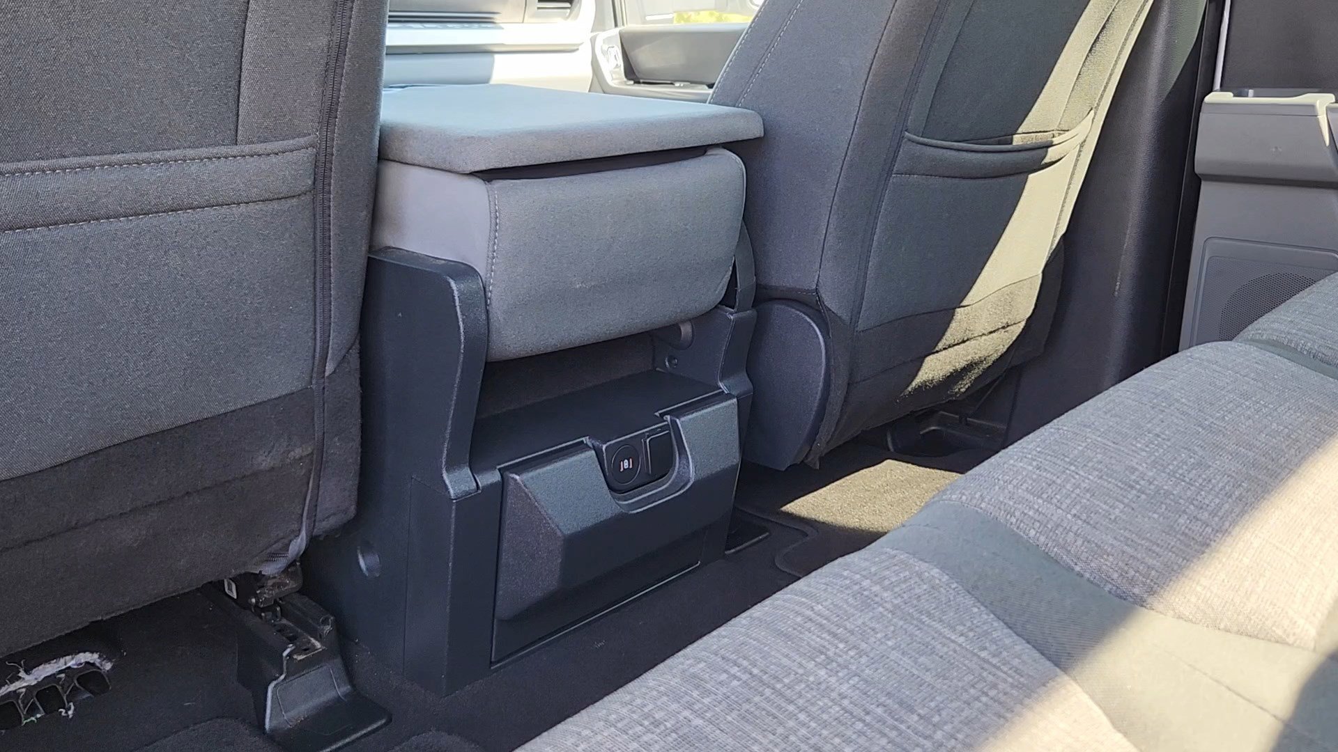 Certified 2025 Ford F250 XLT image 17