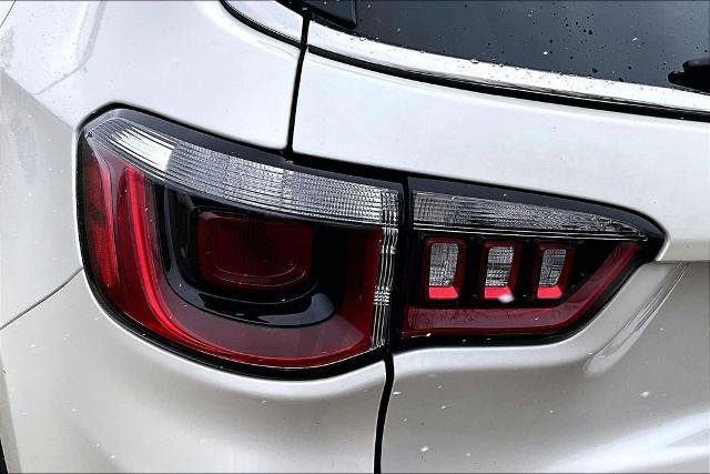 Used 2019 Jeep Compass Limited AWD/4WD image 29