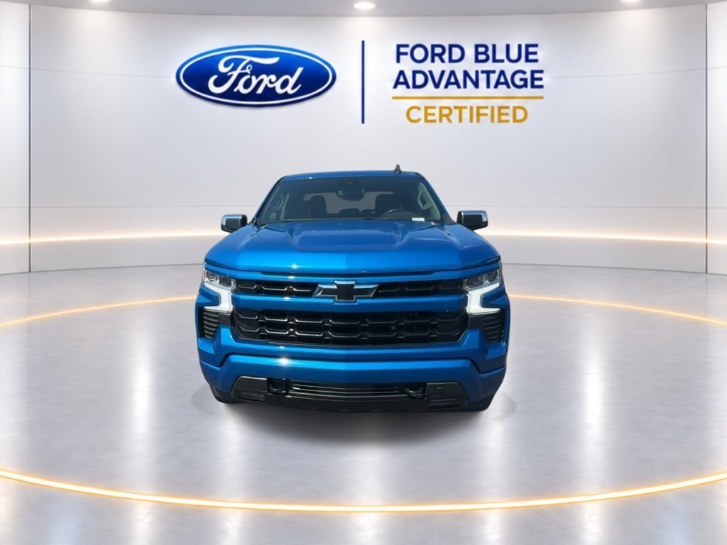 Used 2024 Chevrolet Silverado 1500 RST AWD/4WD image 3