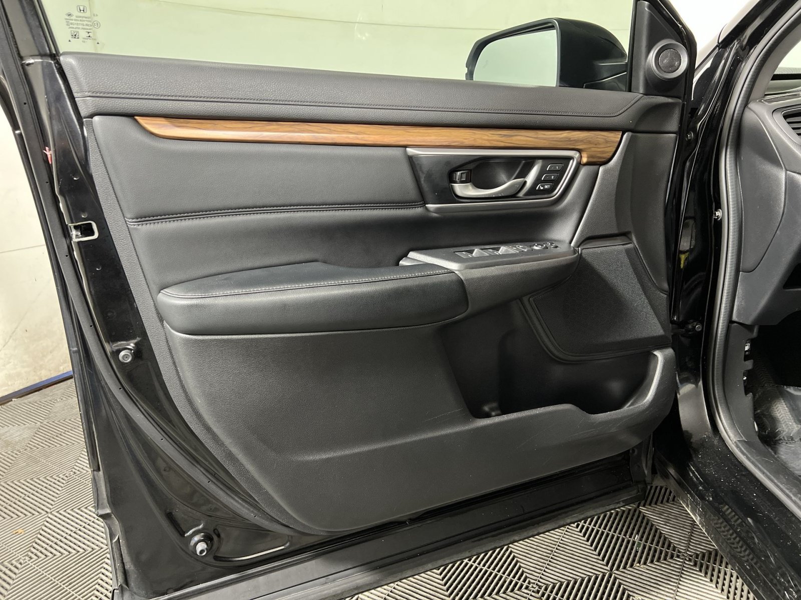 Used 2022 Honda CR-V EX-L image 14