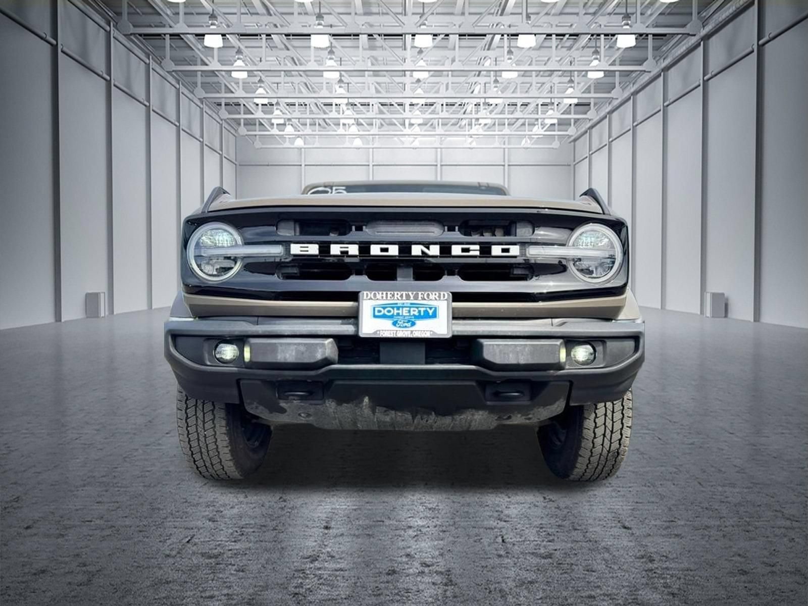 Certified 2025 Ford Bronco Outer Banks AWD/4WD image 12