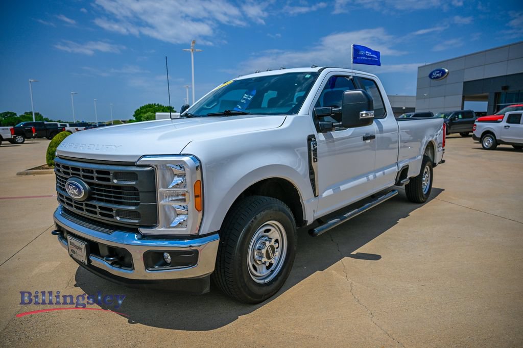 Certified 2023 Ford F350 XL w/ XL Chrome Package RWD image 3