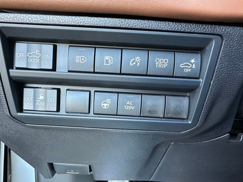 Used 2025 Toyota Tundra 1794 Edition image 15