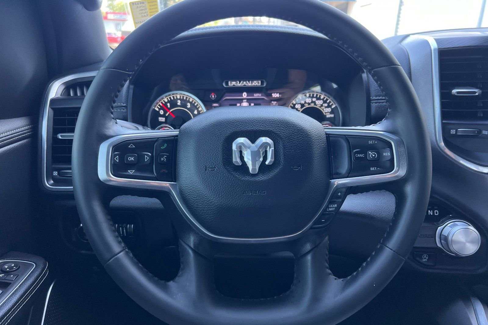 Used 2023 RAM 1500 Laramie RWD image 24
