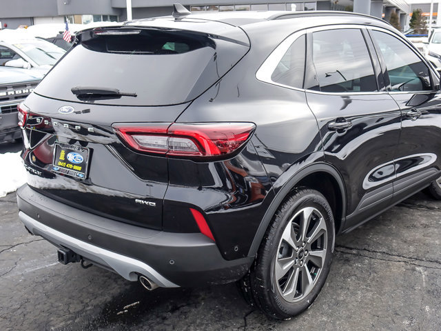 Certified 2024 Ford Escape Platinum w/ Premium Technology Package image 7