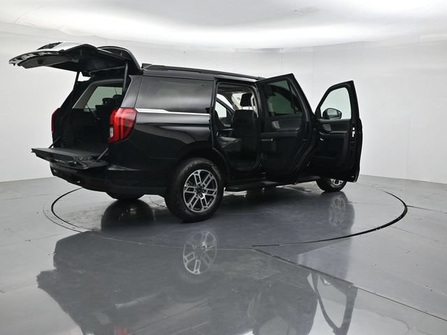 Certified 2025 Ford Expedition Active AWD/4WD image 54