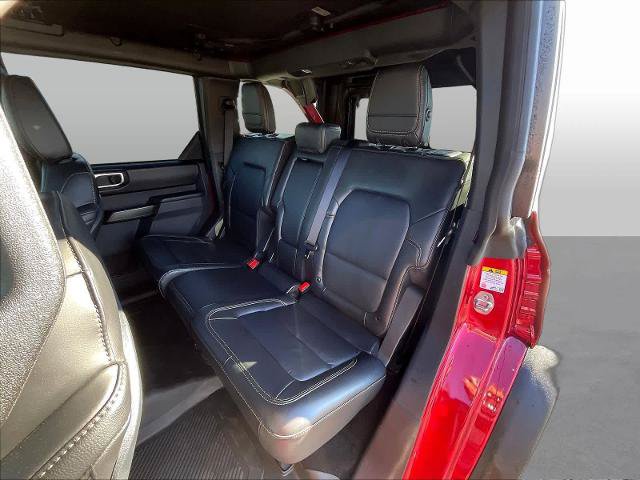 Certified 2025 Ford Bronco Badlands AWD/4WD image 24