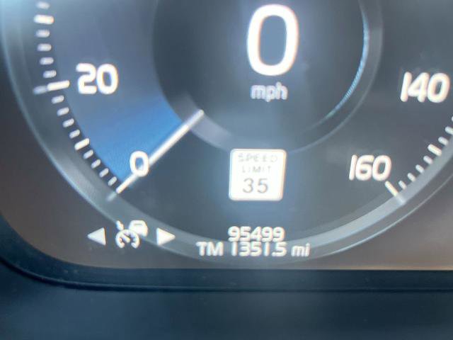 Used 2019 Volvo XC90 T5 Momentum w/ Multimedia Package image 15