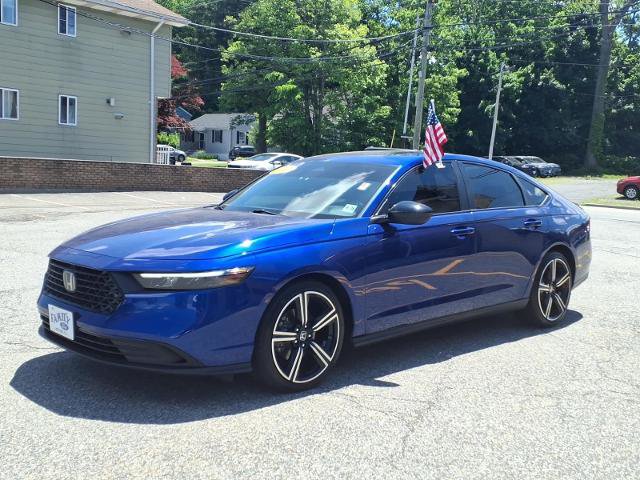 Used 2023 Honda Accord Sport image 3