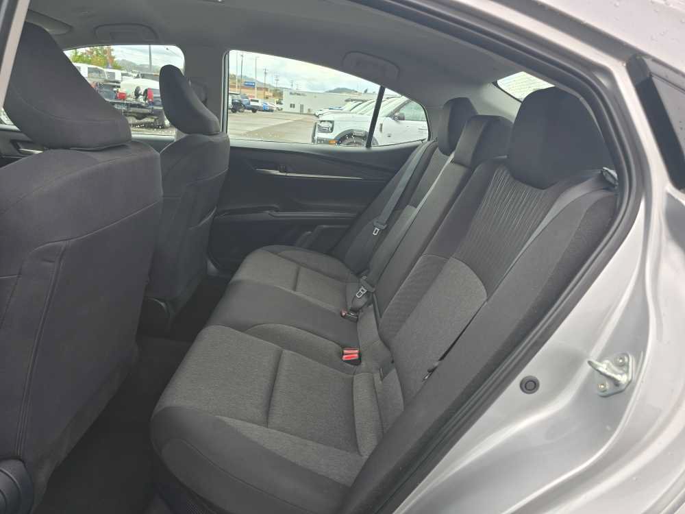 Used 2025 Toyota Camry LE FWD image 16
