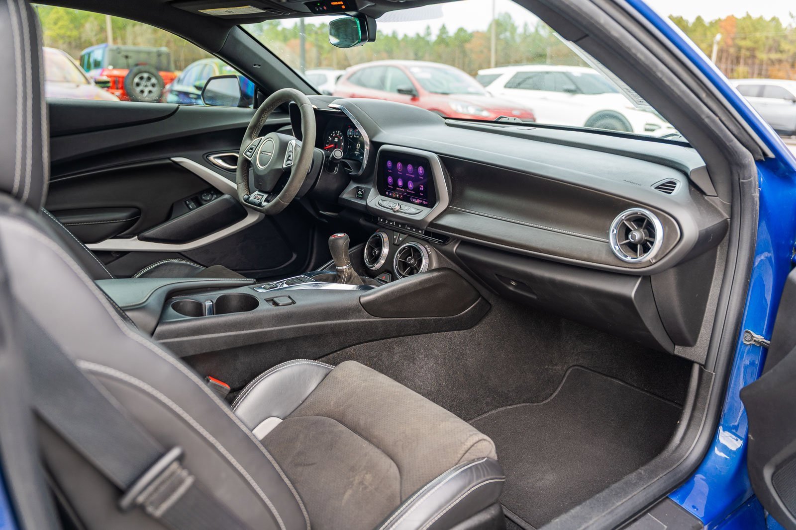 Used 2020 Chevrolet Camaro SS image 15