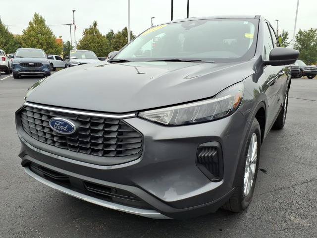 Certified 2023 Ford Escape Active AWD/4WD image 1