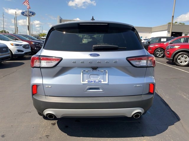 Certified 2022 Ford Escape SE w/ Cold Weather Package image 4