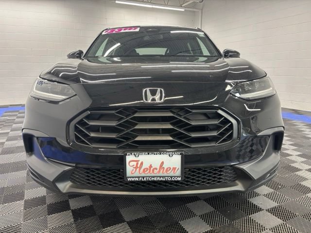 Used 2023 Honda HR-V Sport image 12