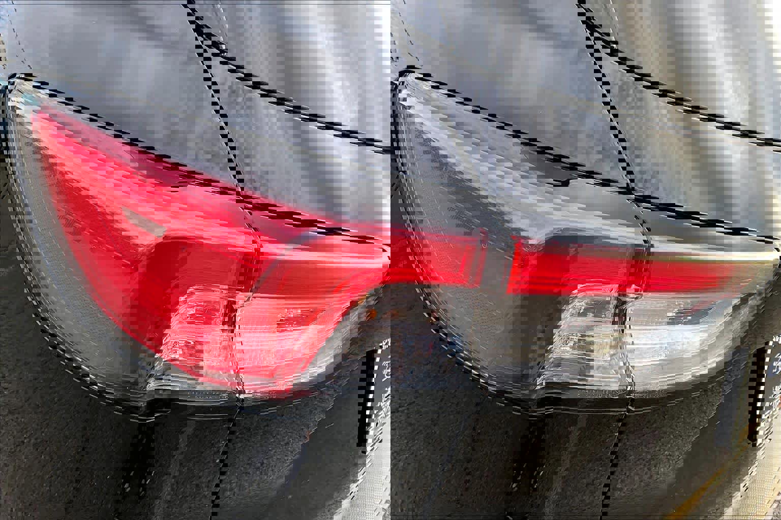 Certified 2021 Ford Escape SE w/ SE Sport Appearance Package image 29