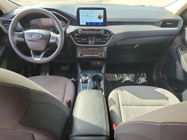 Certified 2020 Ford Escape SE image 17