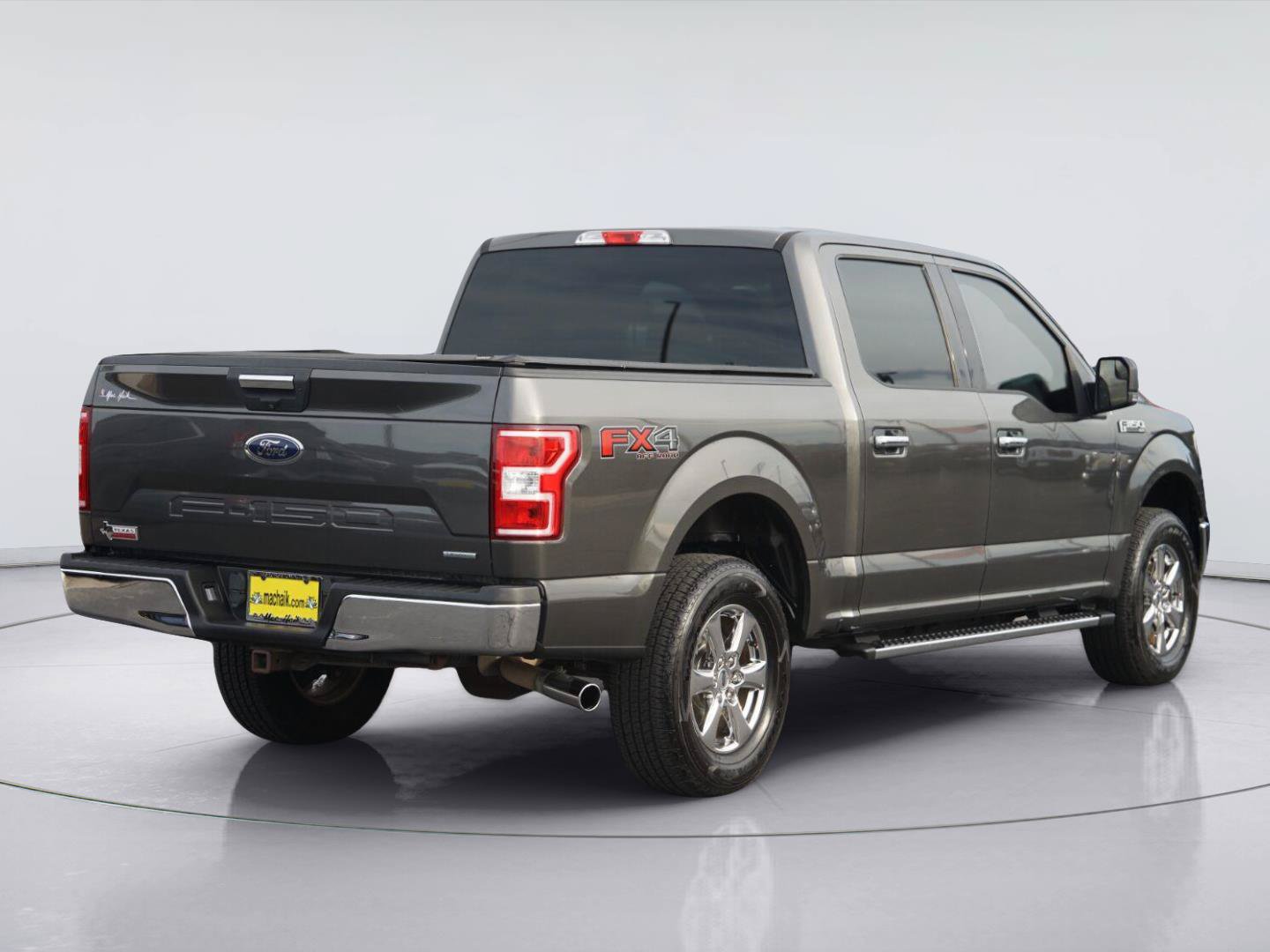 Certified 2018 Ford F150 XLT w/ Equipment Group 301A Mid AWD/4WD image 6