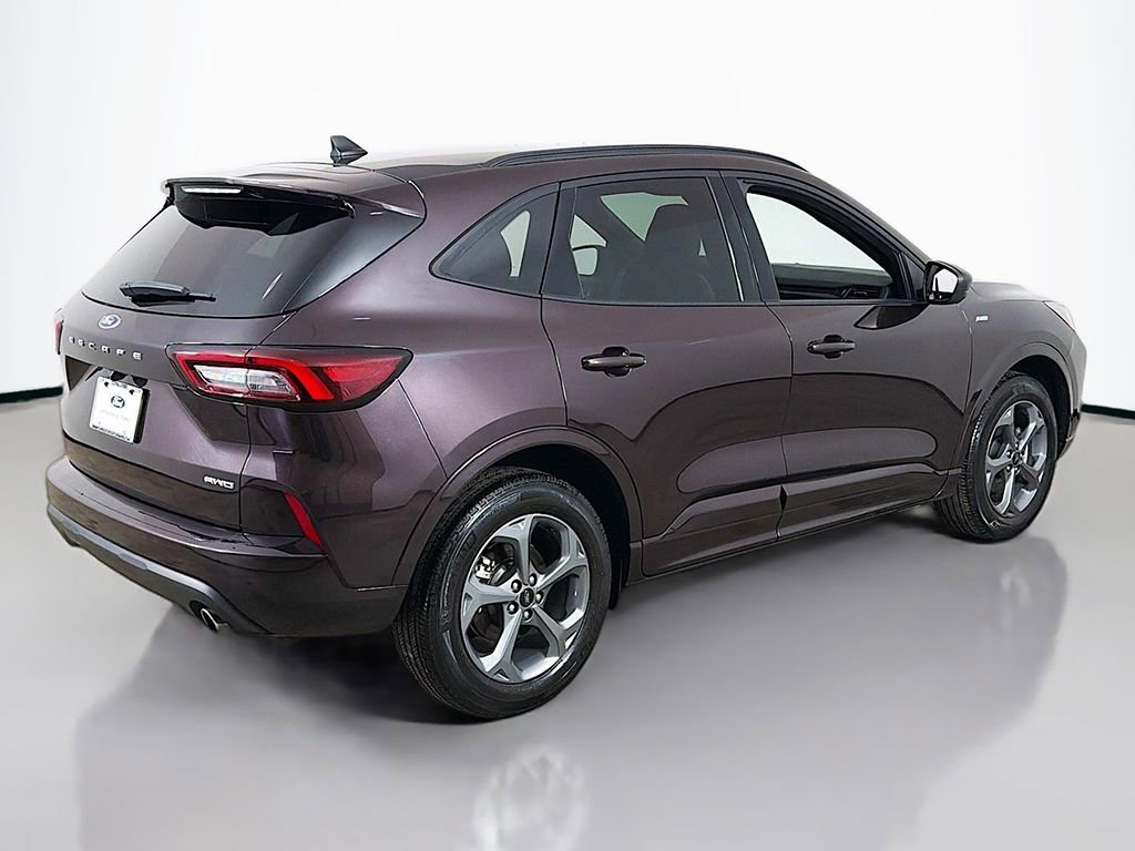 Certified 2023 Ford Escape ST-Line AWD/4WD image 8