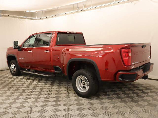 Used 2023 Chevrolet Silverado 3500 High Country w/ LPO, Hitch Package image 9