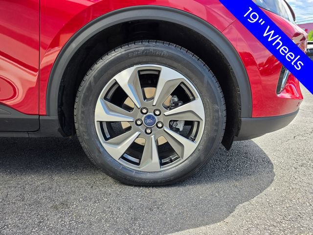 Certified 2023 Ford Escape Platinum AWD/4WD image 26