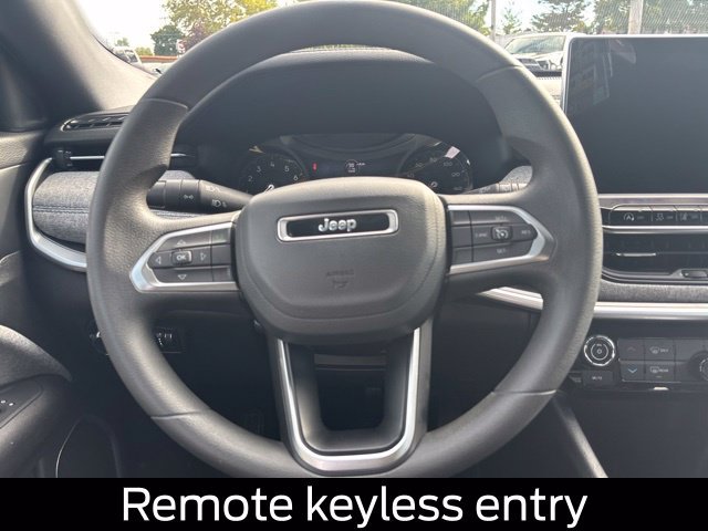 Used 2024 Jeep Compass Sport AWD/4WD image 19