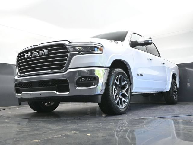 Used 2025 RAM 1500 Laramie AWD/4WD image 34