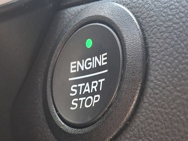Certified 2022 Ford Escape SEL w/ SEL Stealth AWD Package image 25