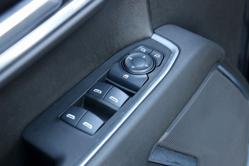 Used 2024 GMC Sierra 1500 Elevation image 19