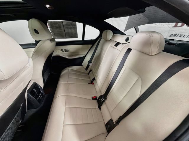 Used 2021 BMW 330i xDrive Sedan w/ Premium Package AWD/4WD image 29