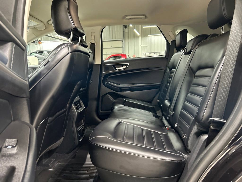 Certified 2024 Ford Edge SEL w/ Convenience Package AWD/4WD image 25