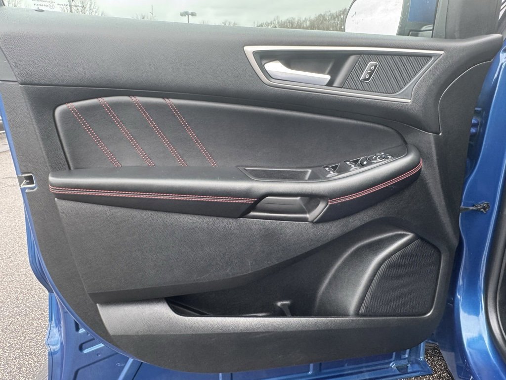 Certified 2024 Ford Edge ST-Line image 24