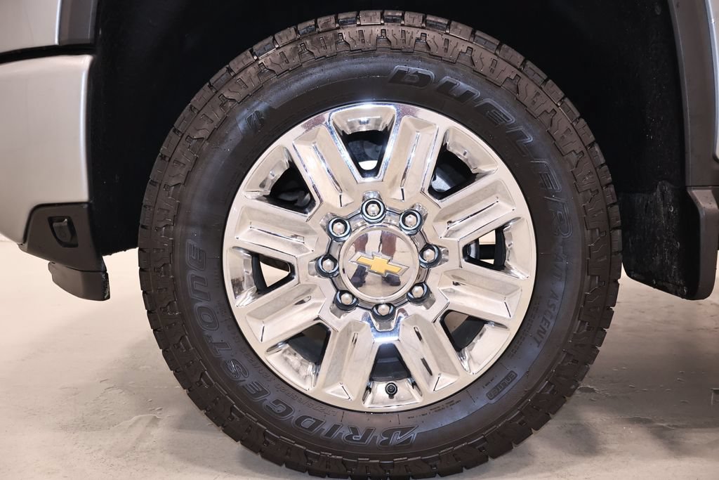 Used 2024 Chevrolet Silverado 3500 High Country w/ High Country Premium Package AWD/4WD image 50