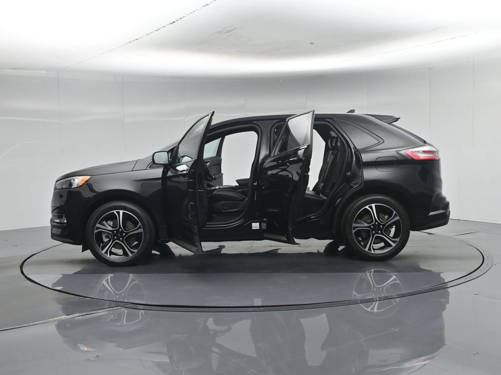 Certified 2023 Ford Edge ST AWD/4WD image 38
