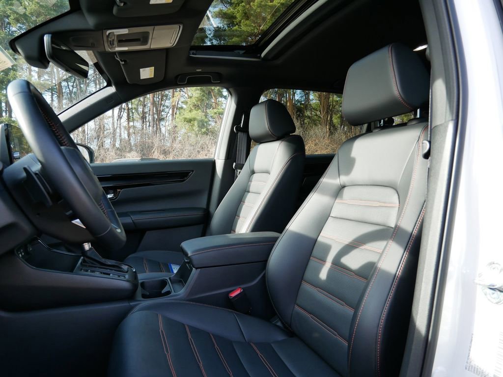 Used 2025 Honda CR-V Sport Touring image 14